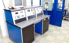 Stanowisko sterowania nr 3 z hamulcem elektrowirowym